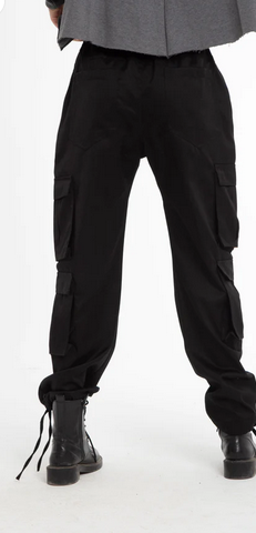 Gabardine Cargo pant