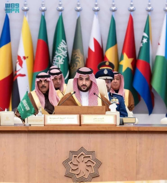 Saudi Arabia pledges SR100 million to fight terrorism