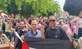 Egyptians protesting in support of Palestinians